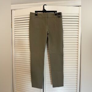 NY&C Slim Ankle Pants in Green